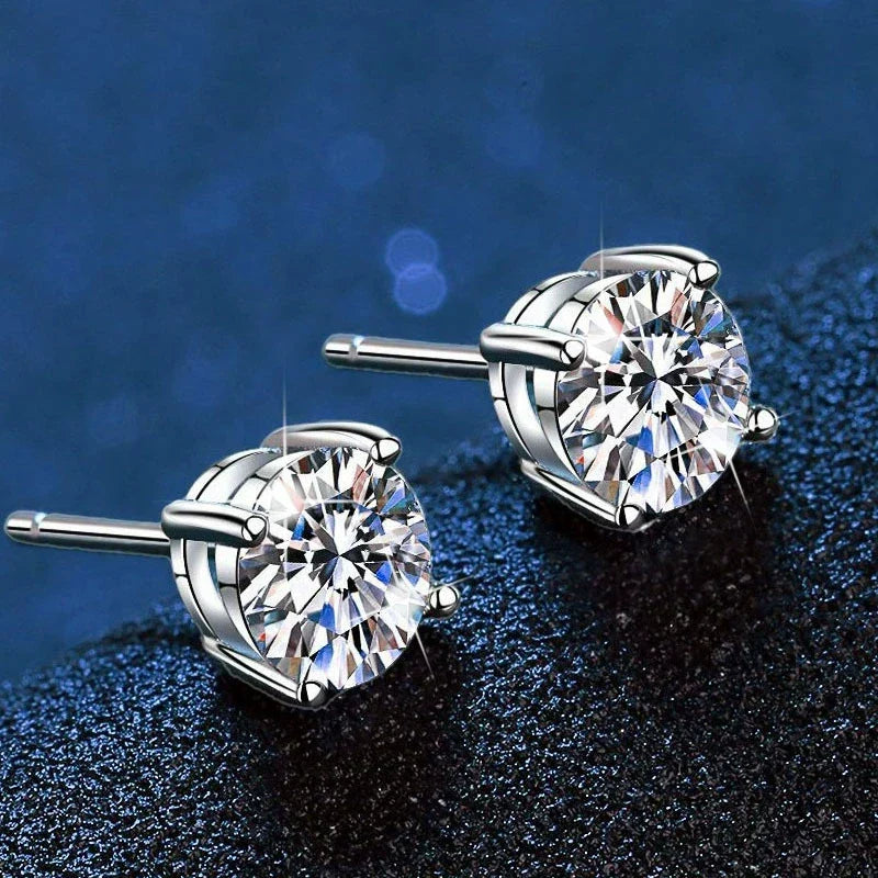 [AW]FOUR-PRONG MOISSANITE EARRINGS