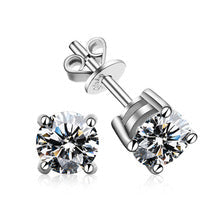 [AW]FOUR-PRONG MOISSANITE EARRINGS