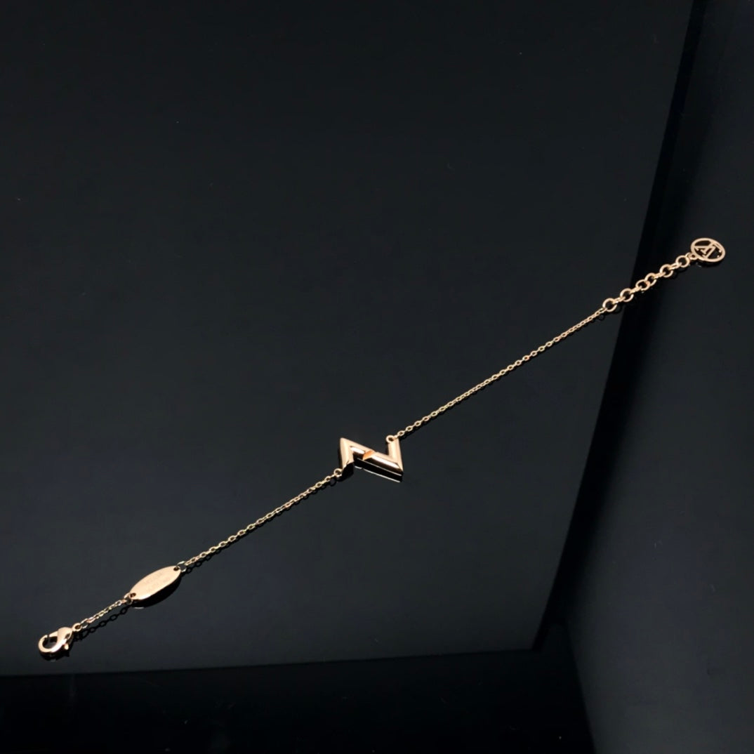 [AW]VOLT LV LOGO BRACELET