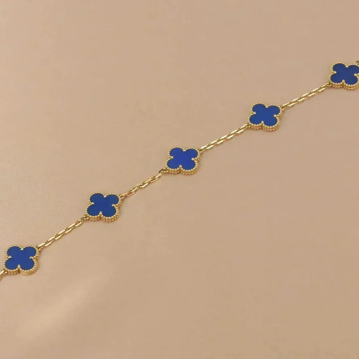 [AW]LUCKY CLOVER 5-MOTIF BRACELET - BLUE AGATE COLLECTION