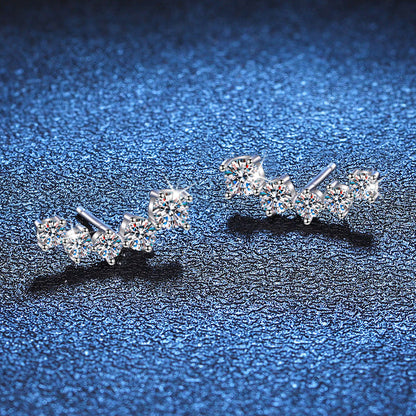 [AW]SPARKLING SMILE ARC MOISSANITE STUD EARRINGS