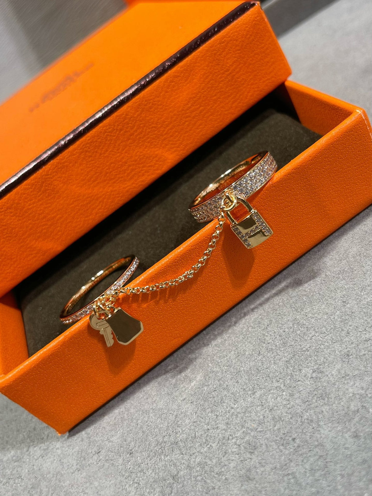[AW]HM KELLY CLOCHETTE DOUBLE RING IN  WITH DIAMONDS