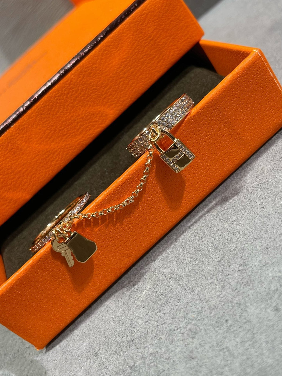 [AW]HM KELLY CLOCHETTE DOUBLE RING IN  WITH DIAMONDS